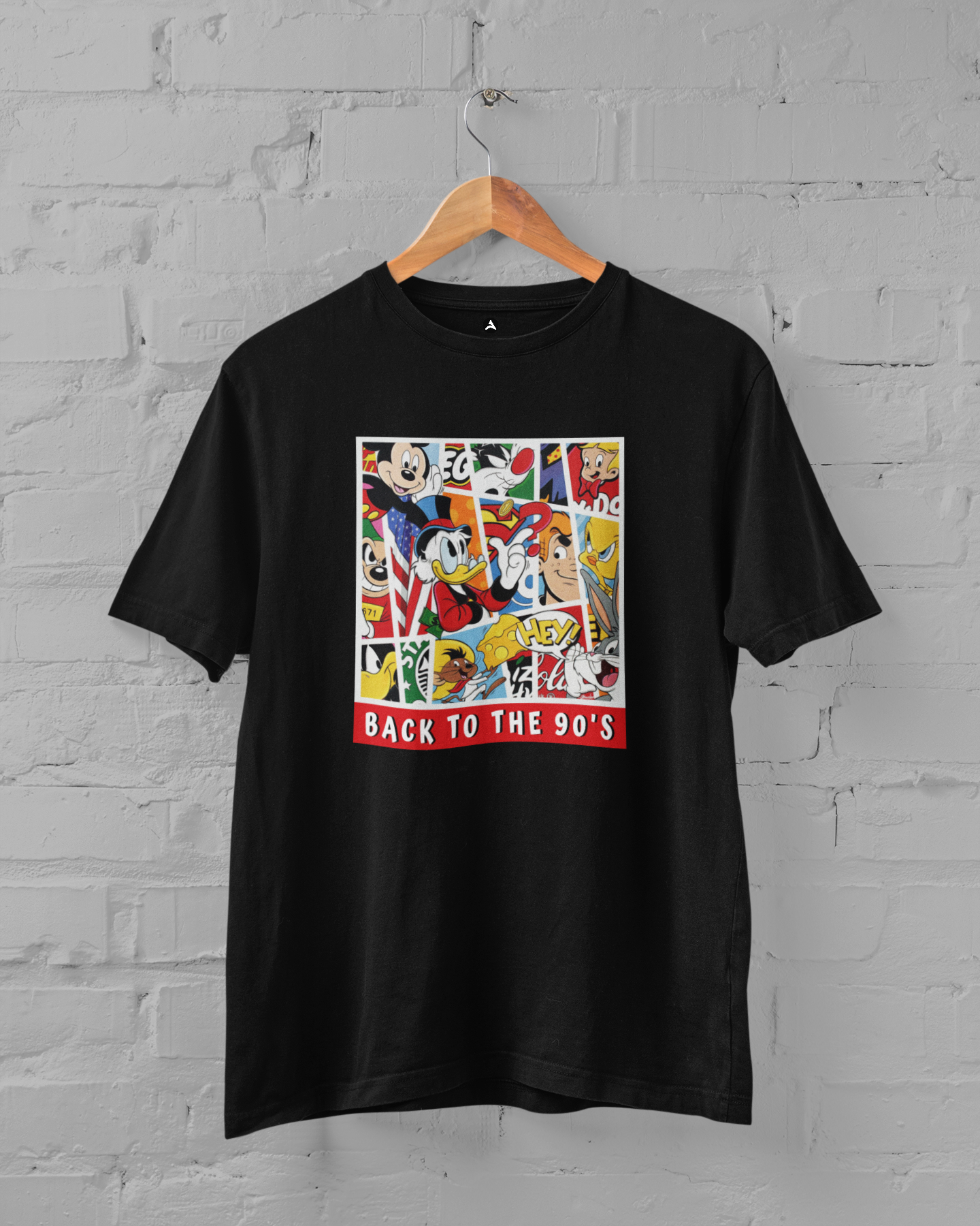 Back to the 90s: Oversized T-Shirts