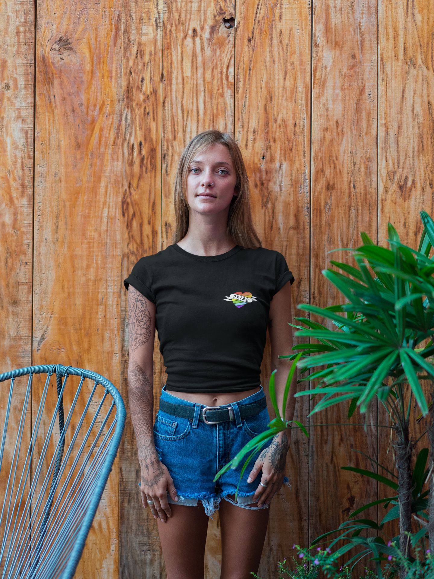 PRIDE : POCKET DESIGN HALF-SLEEVE CROP TOPS