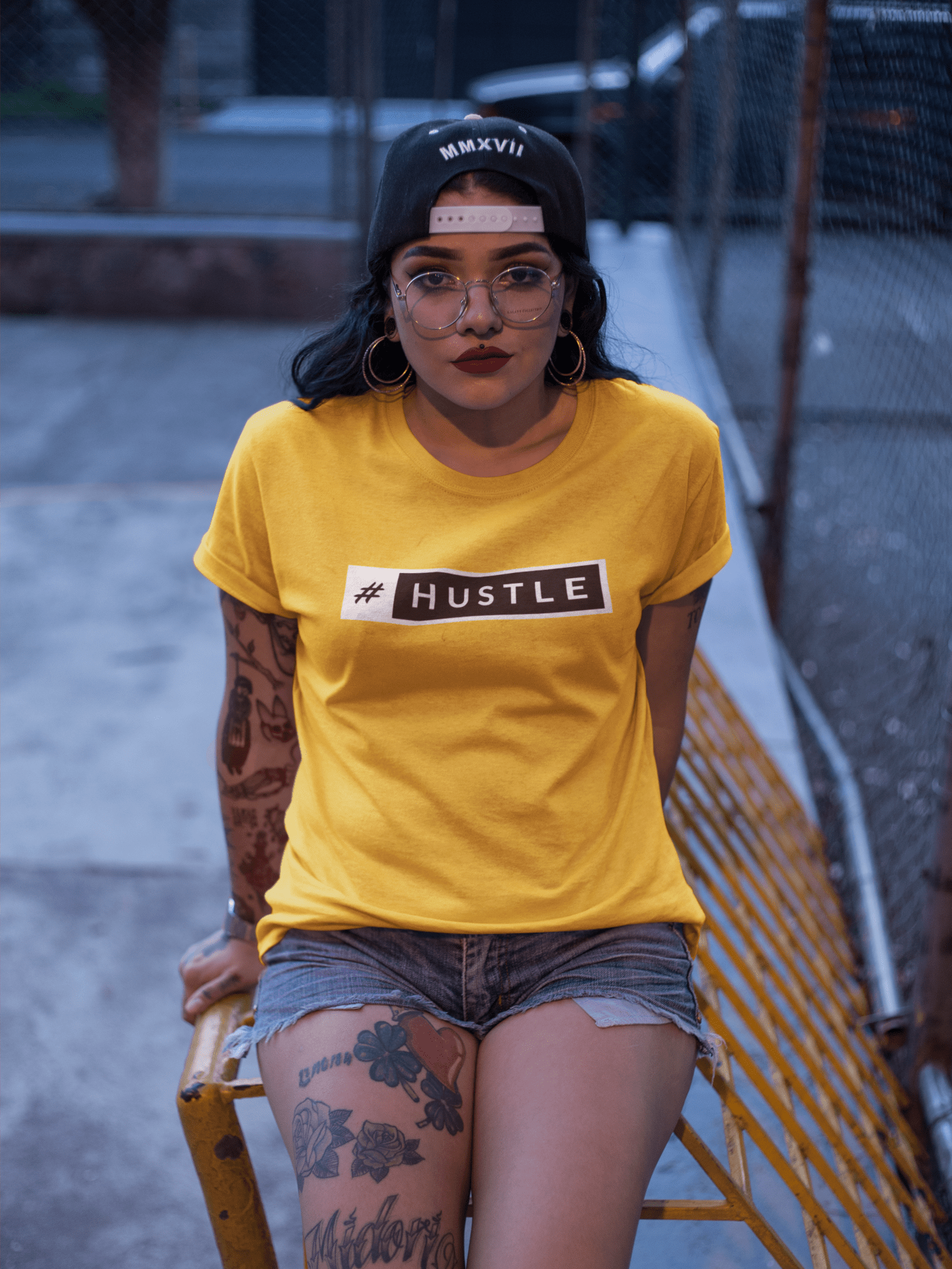 #HUSTLE HALF-SLEEVE T-SHIRT - ANTHERR