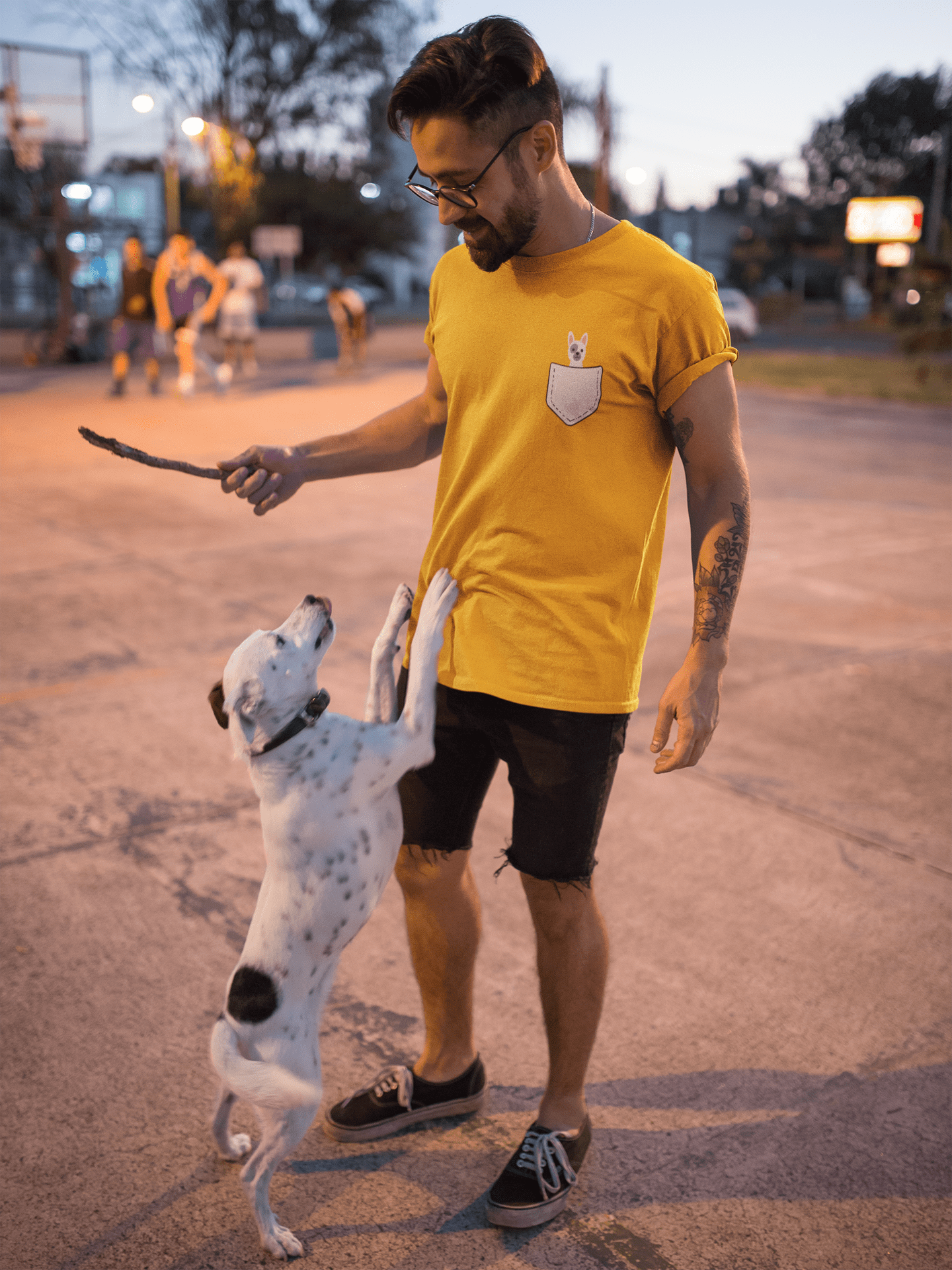 CUTE BULLY - HALF-SLEEVE POCKET DESIGN T-SHIRTS. YELLOW