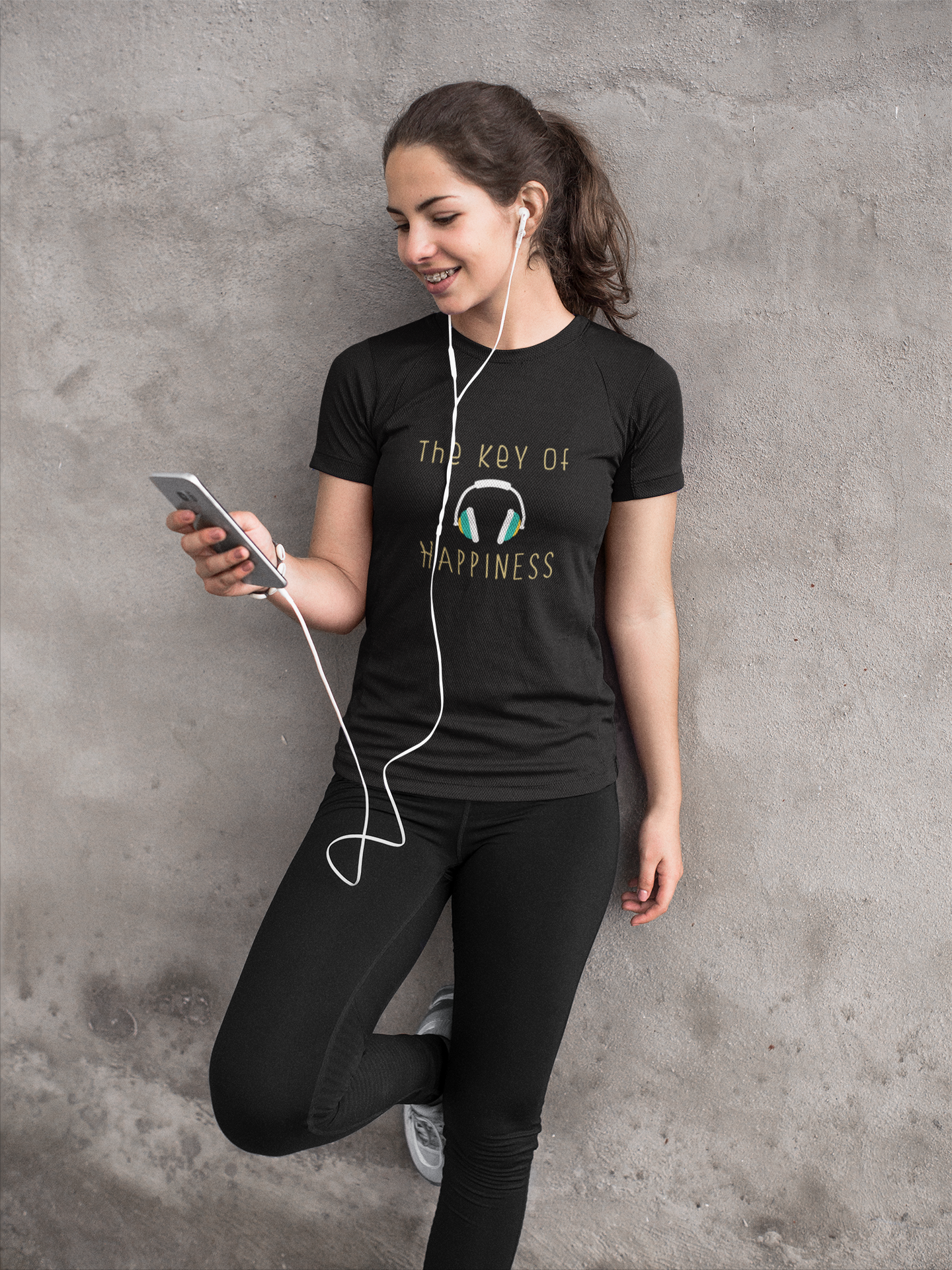 THE KEY OF HAPPINESS HALF-SLEEVE T-SHIRT