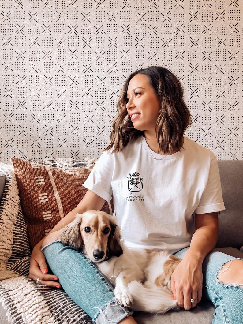 Choose Kindness - MINIMAL : Unisex Half-Sleeve T-Shirt