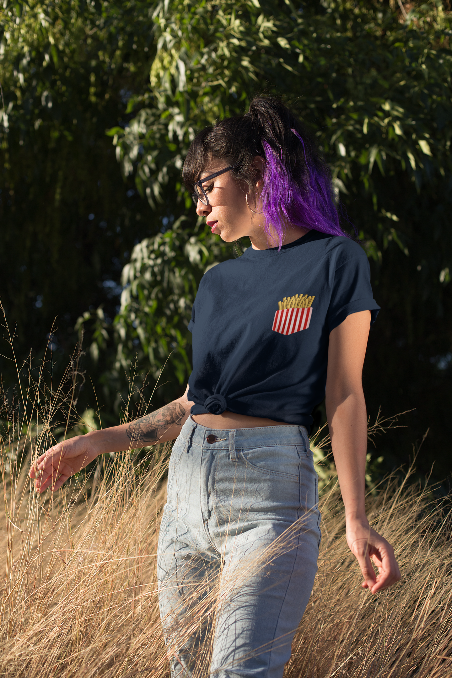 " FRENCH FRIES LOVE " Half-sleeve Pocket Design Crop Tops NAVY-BLUE