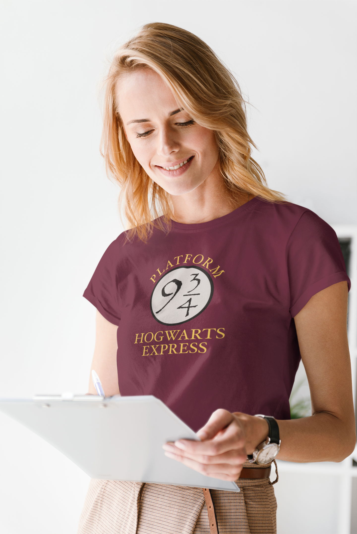 HOGWARTS EXPRESS - HALF-SLEEVE T-SHIRTS MAROON