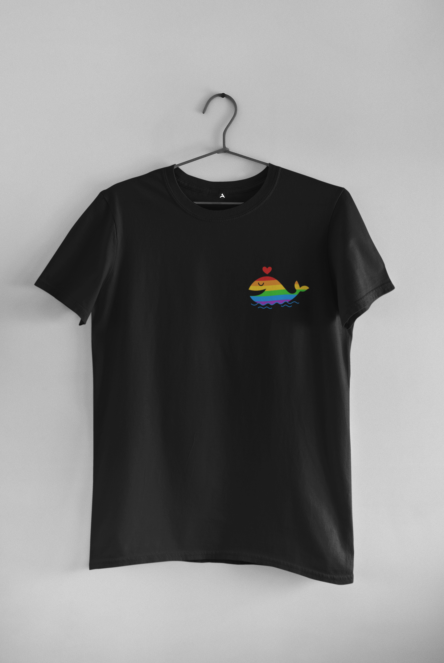 RAINBOW FISH POCKET DESIGN HALF-SLEEVE T-SHIRT.