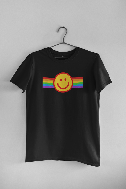 PRIDE SMILEY HALF-SLEEVE T-SHIRT.