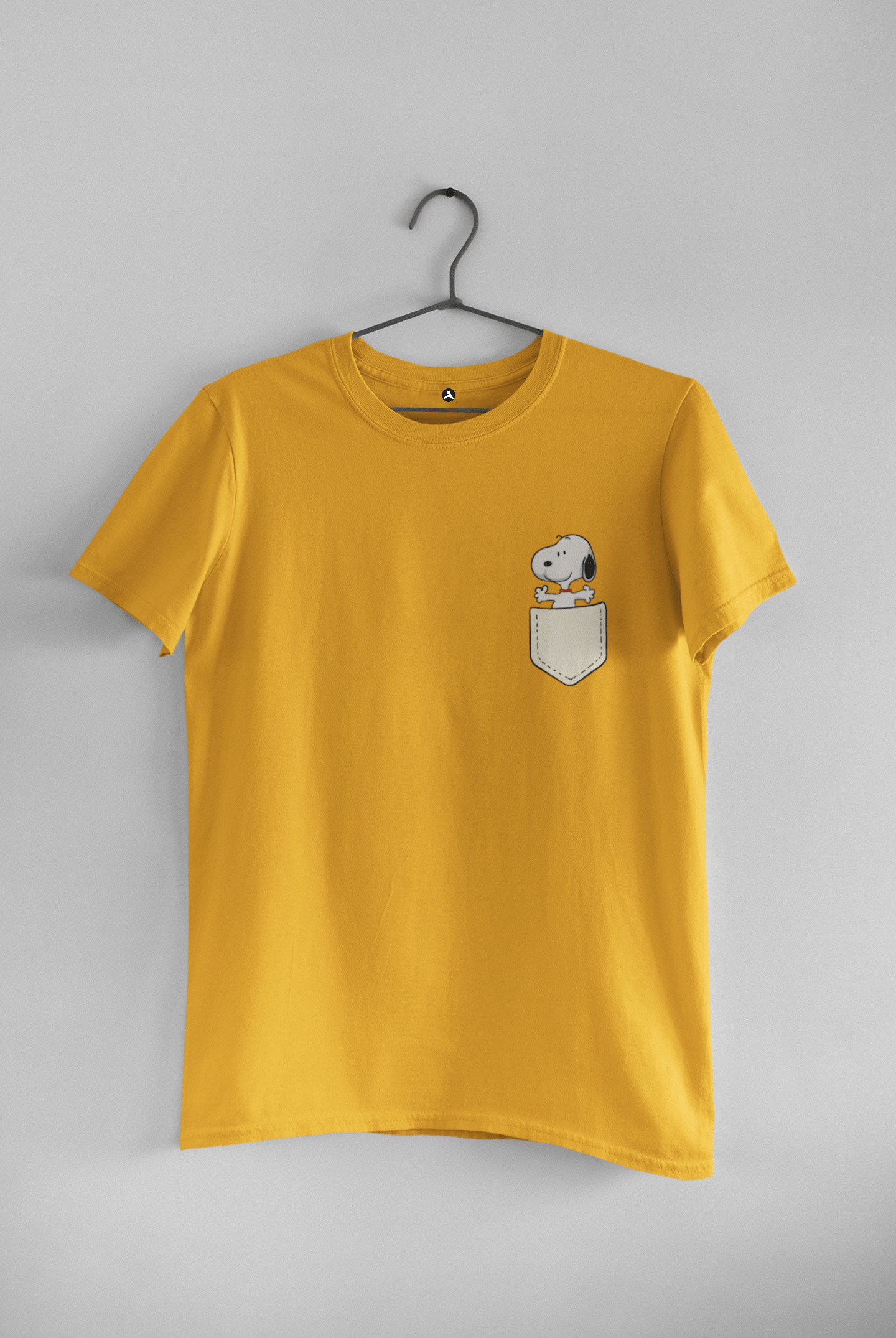 Snoopy : The Peanuts HALF-SLEEVE POCKET DESIGN T-SHIRTS