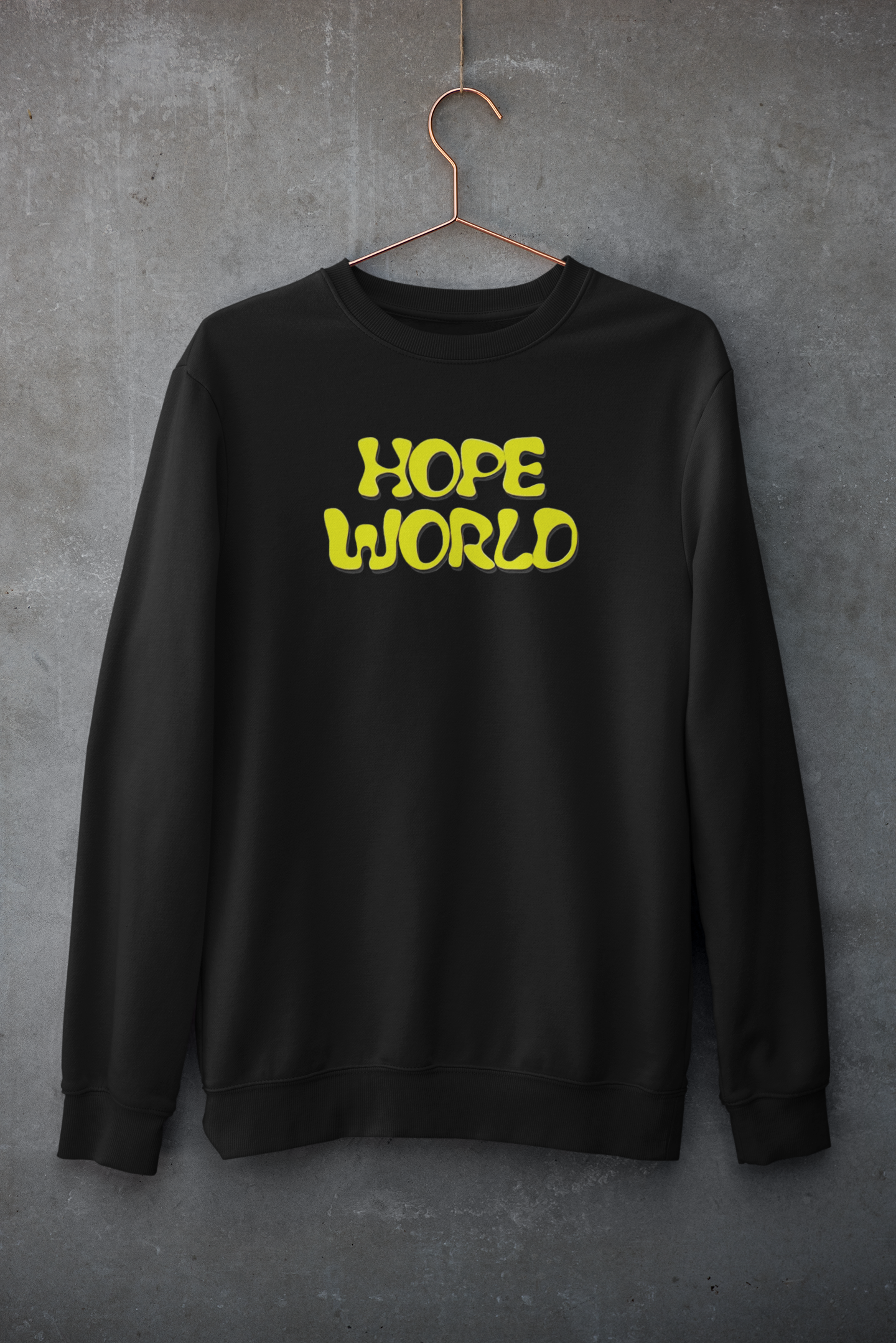 Hope World : BTS- WINTER SWEATSHIRT BLACK