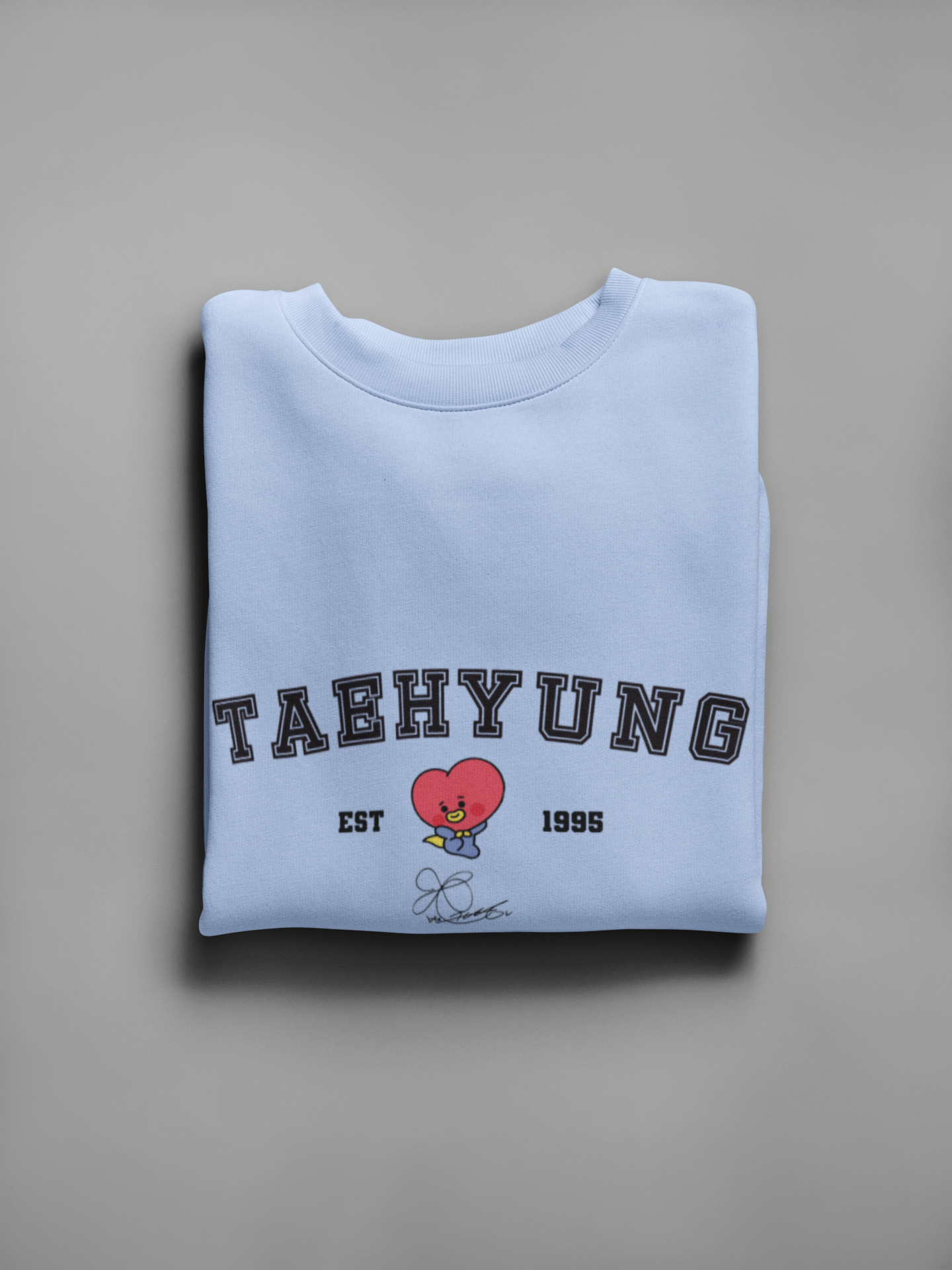 Taehyung- TATA: BTS- Winter Sweatshirts SNOW BLUE