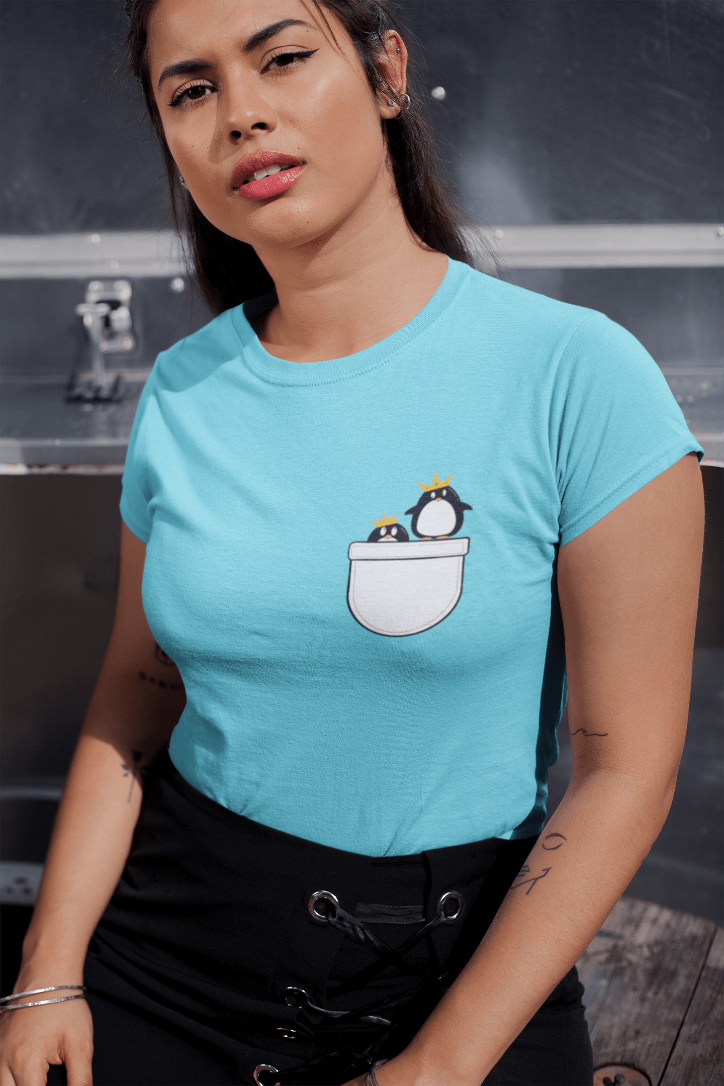 "CUTE PINGU"- HALF-SLEEVE POCKET DESIGN T-SHIRT'S SKY BLUE