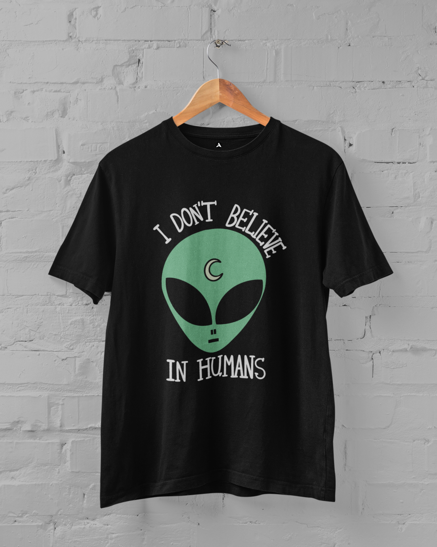 I Don't Believe in Humans: Alien and Space- Oversized T-Shirts