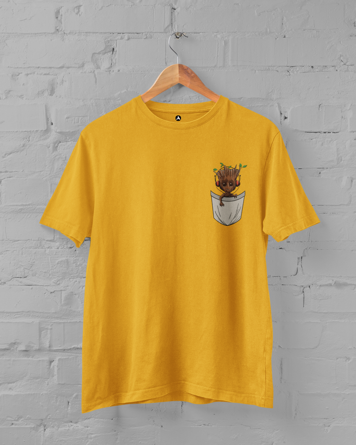 "GROOT"- HALF-SLEEVE POCKET DESIGN T-SHIRTS.