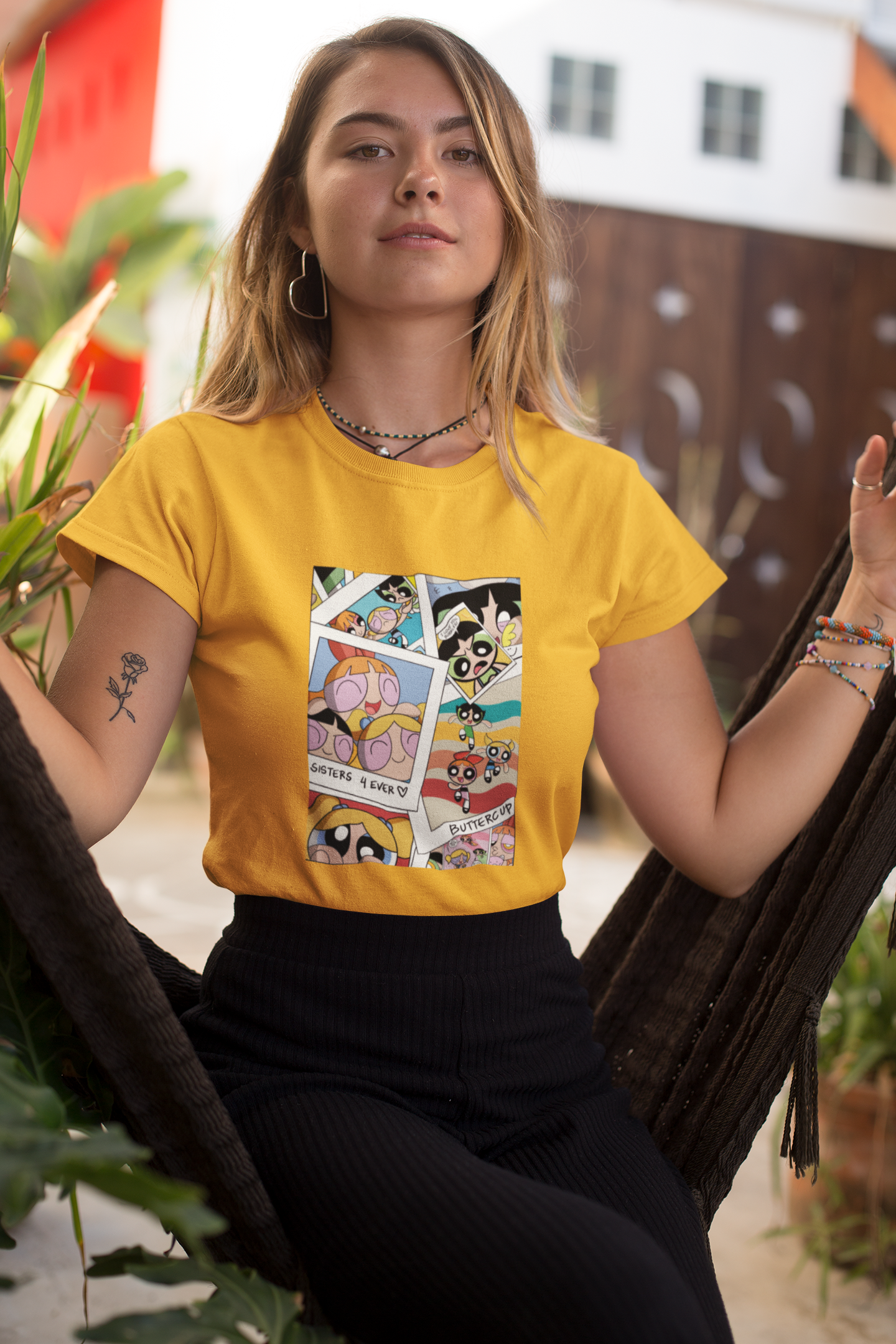 " SISTERS LOVE "- POWERPUFF GIRLS - HALF-SLEEVE T-SHIRTS YELLOW