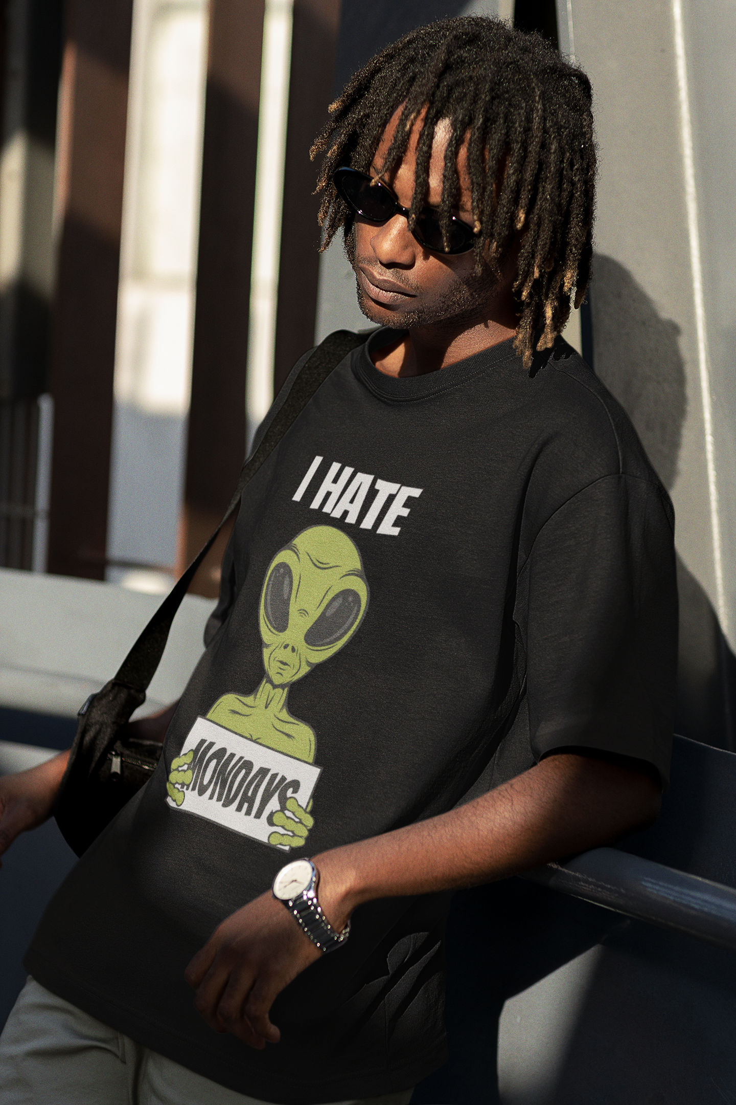 I HATE MONDAYS : ALIEN & SPACE- HALF-SLEEVE T-SHIRTS