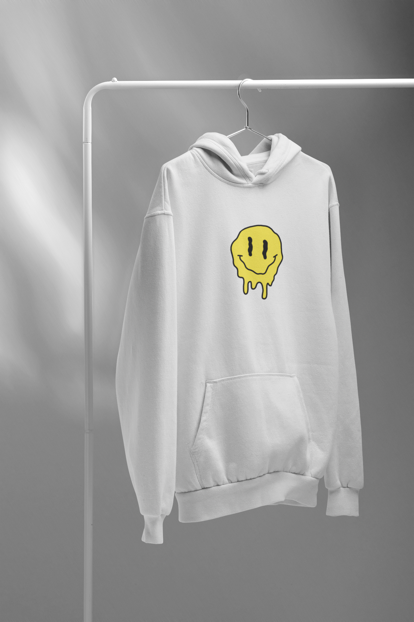 White on sale hoodie aesthetic