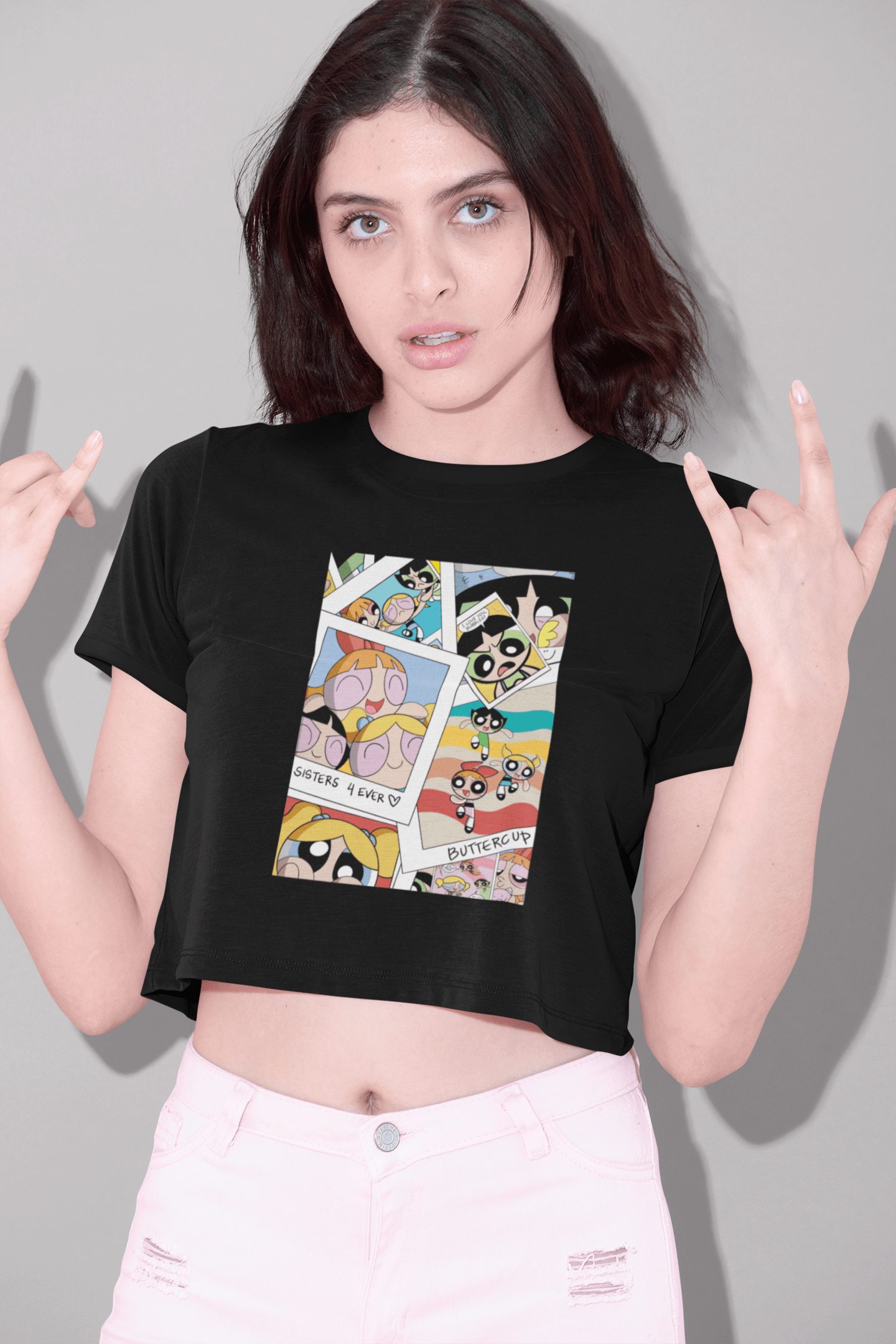 " SISTERS LOVE "- POWERPUFF GIRLS - HALF-SLEEVE CROP TOPS BLACK