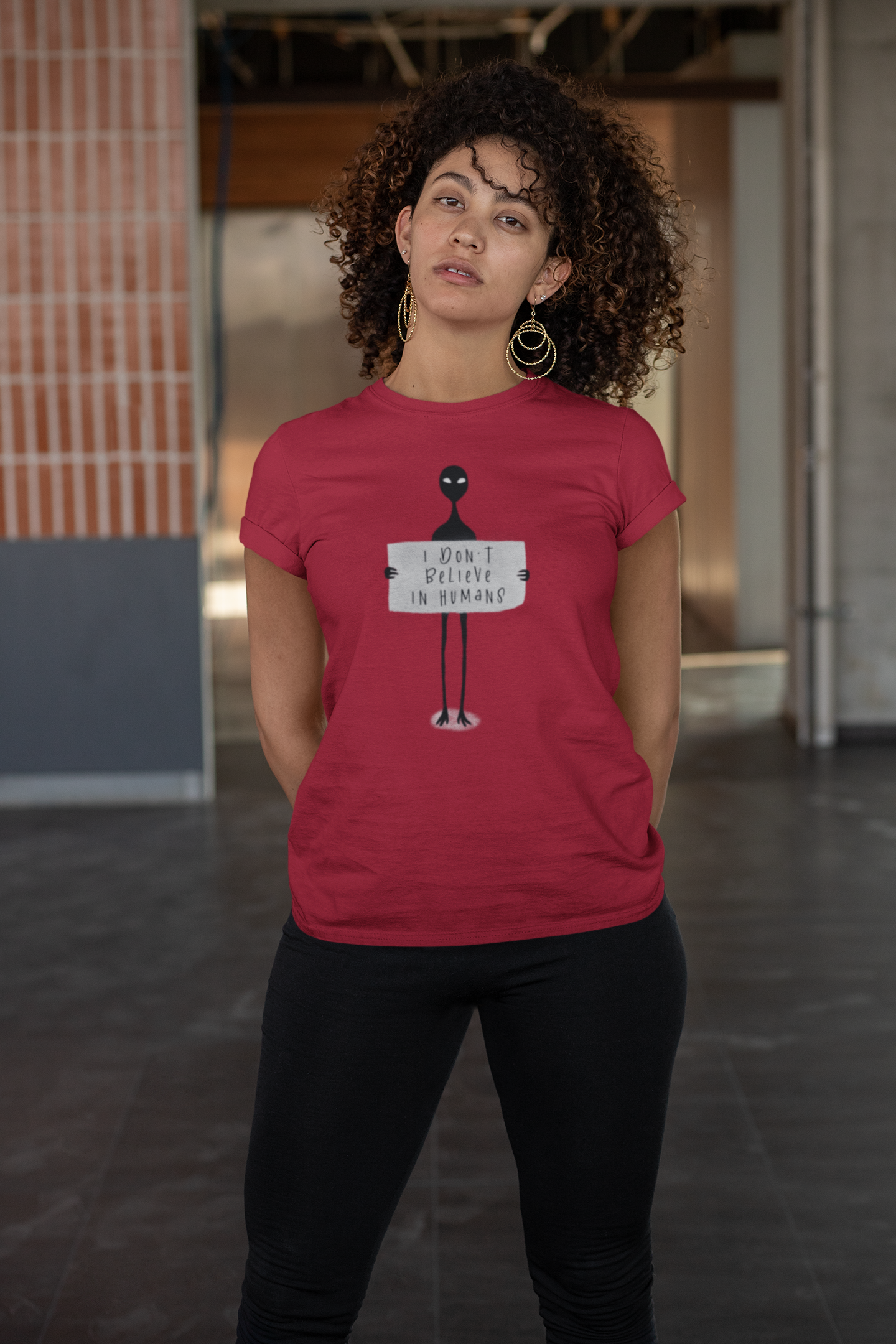 I Don't Believe In Humans : ALIEN & SPACE- Half-Sleeve T-shirts