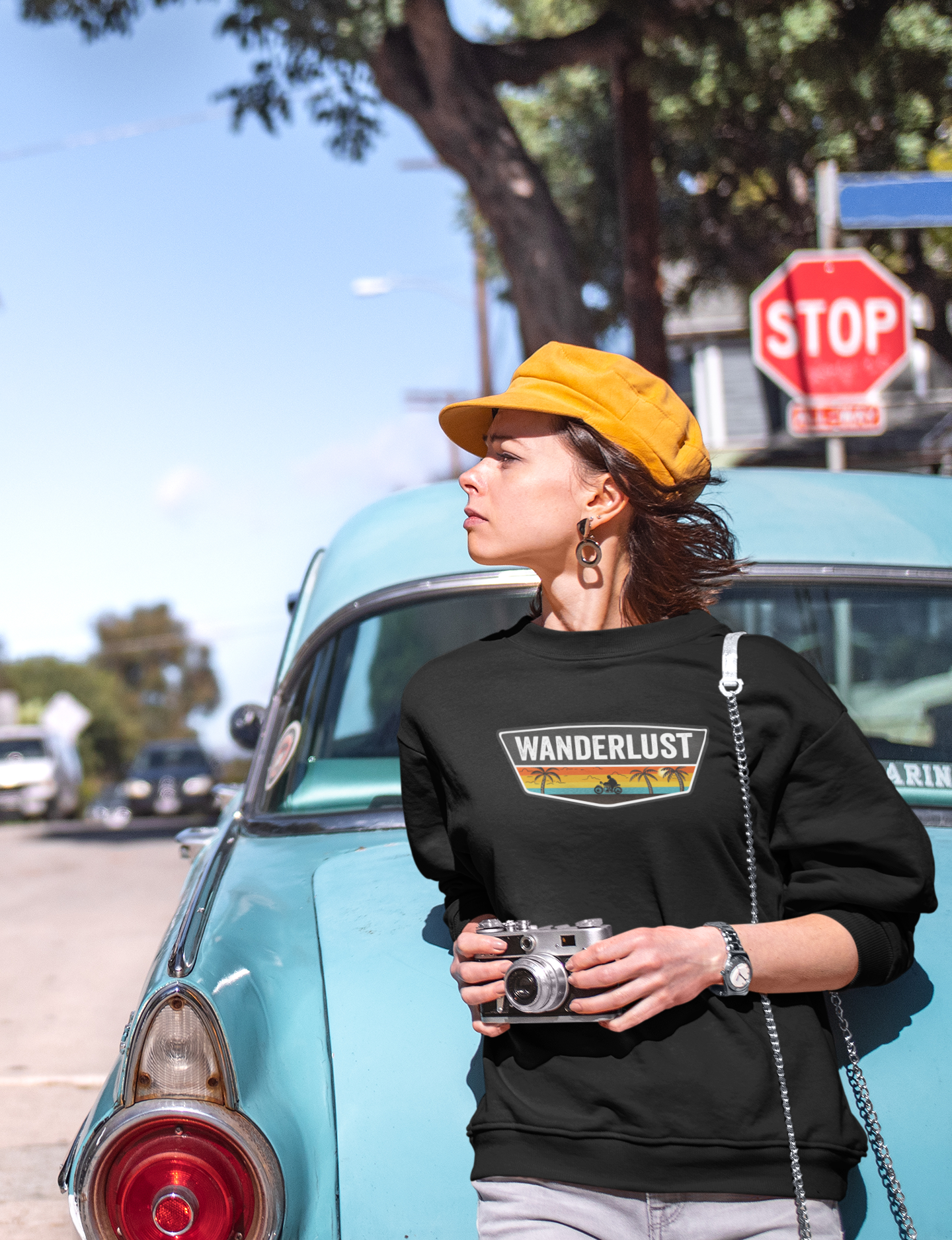 Wanderlust : Motoexplorer Club - Winter Sweatshirts BLACK