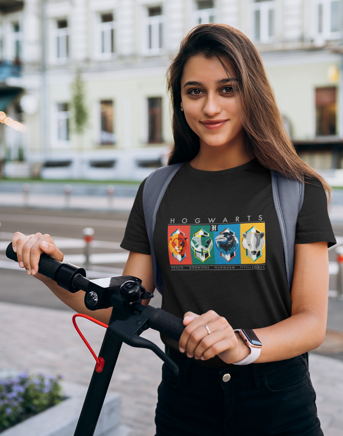 HOGWART'S HOUSE: HALF-SLEEVE T-SHIRTS BLACK