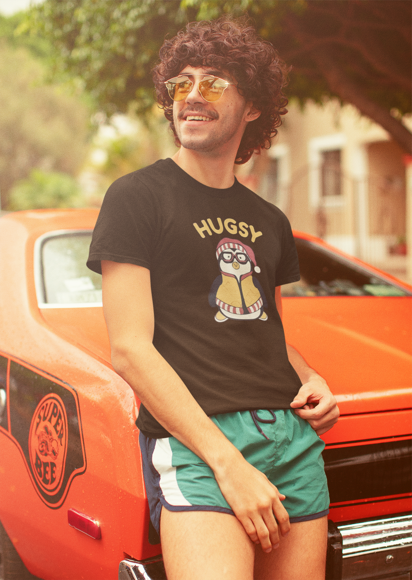 HUGSY: FRIENDS - HALF-SLEEVE T-SHIRT