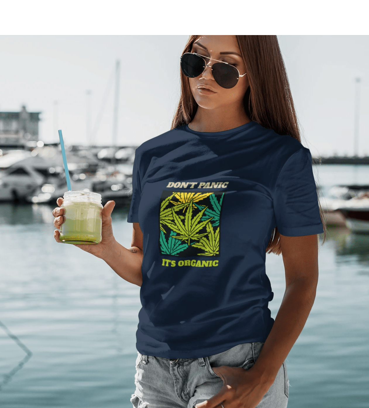 " DON'T PANIC, ITS ORGANIC " - HALF-SLEEVE T-SHIRT. NAVY BLUE