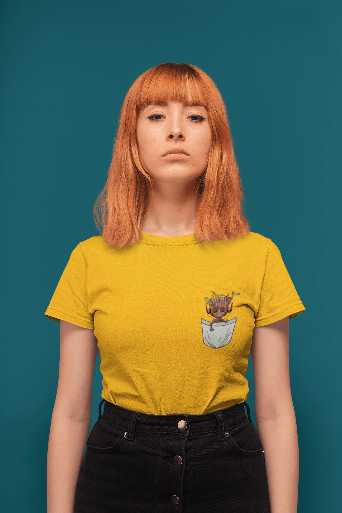"GROOT" - HALF-SLEEVE POCKET DESIGN T-SHIRTS. YELLOW