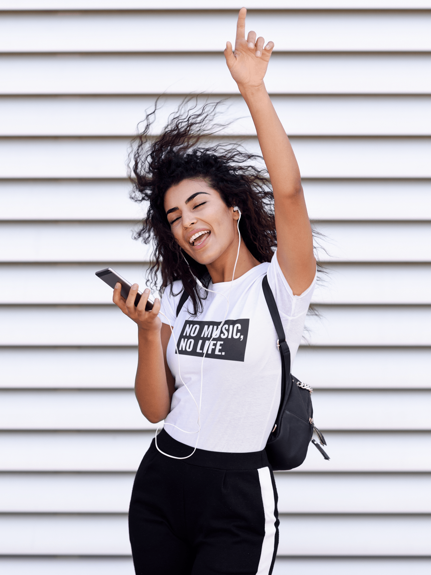 " NO MUSIC, NO LIFE " - HALF-SLEEVE T-SHIRT'S WHITE