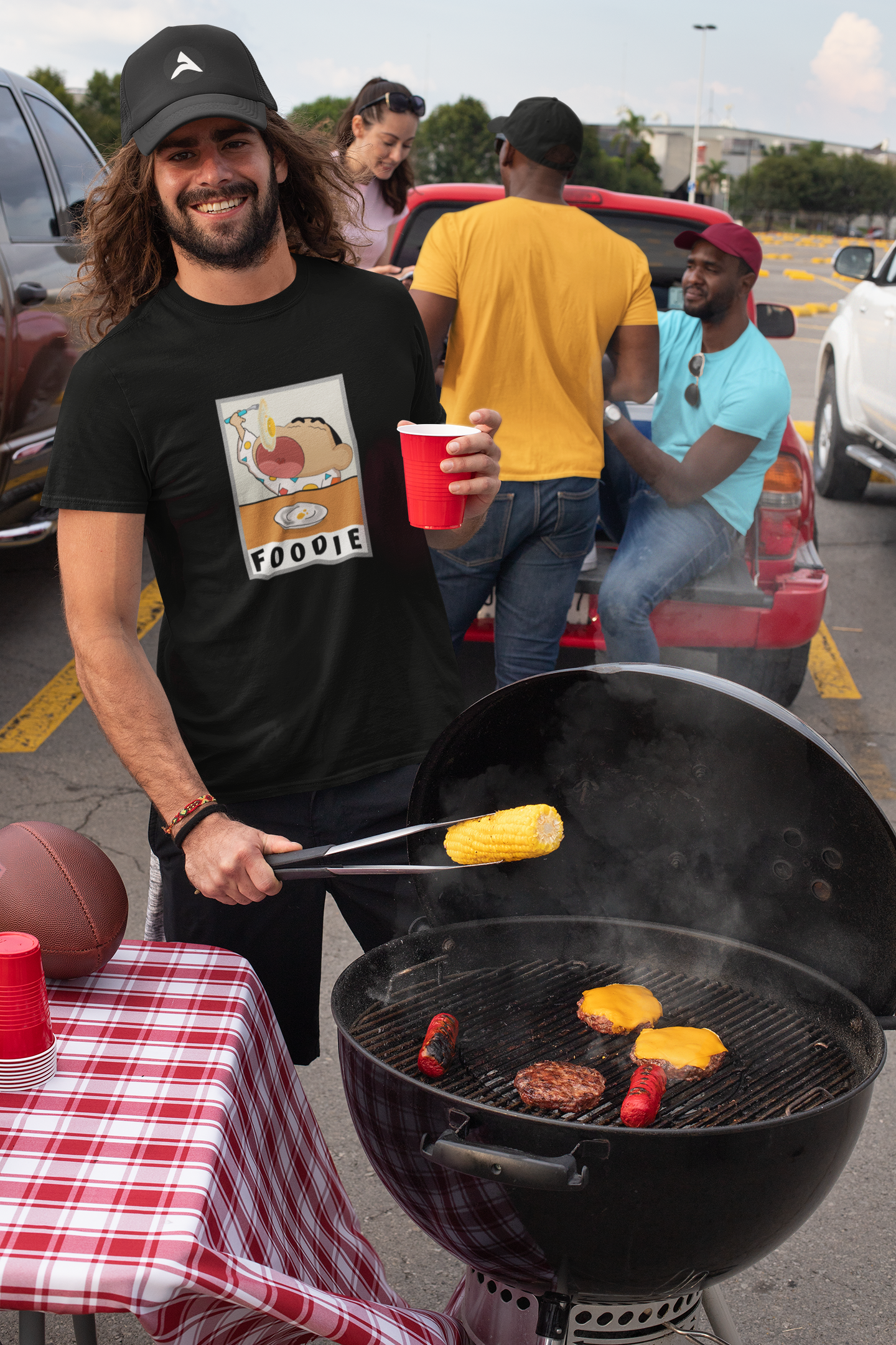 "FOODIE"- SHINCHAN : HALFSLEEVE T-SHIRTS BLACK