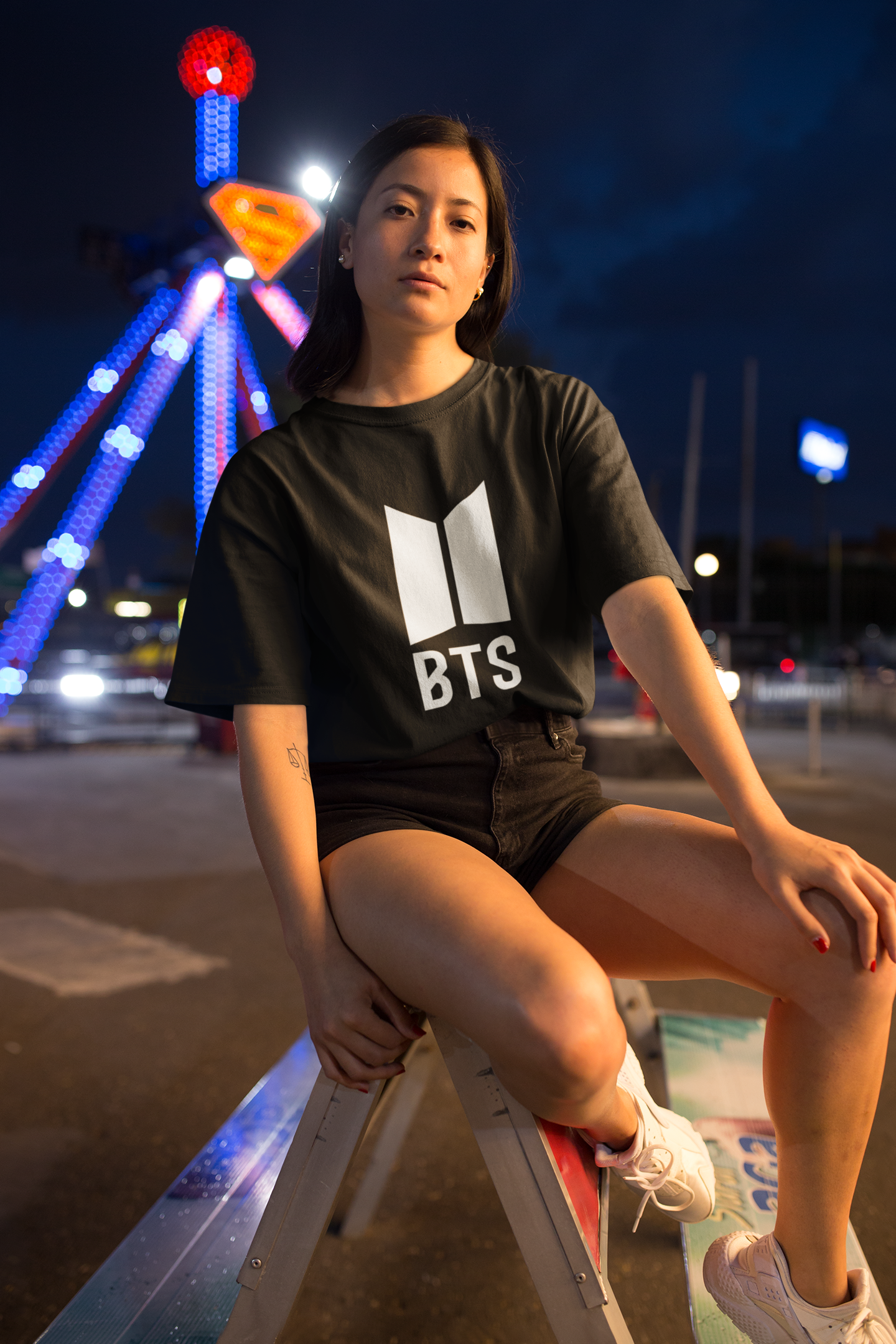 BTS EMBLEM - HALF-SLEEVE T-SHIRTS BLACK