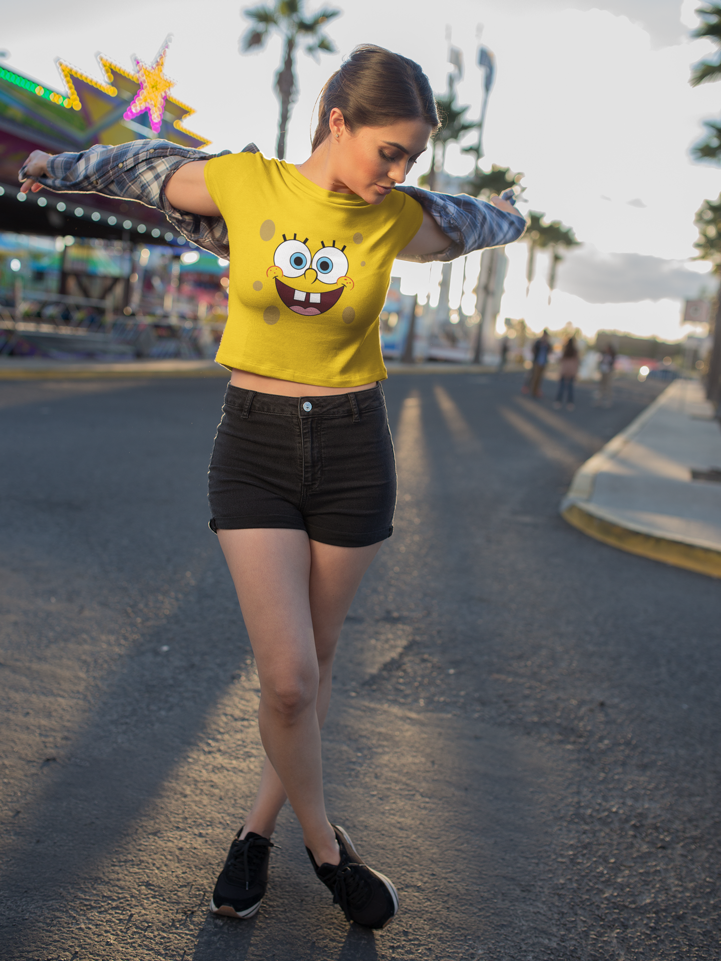 Spongebob Face - HALF-SLEEVE CROP TOPS YELLOW