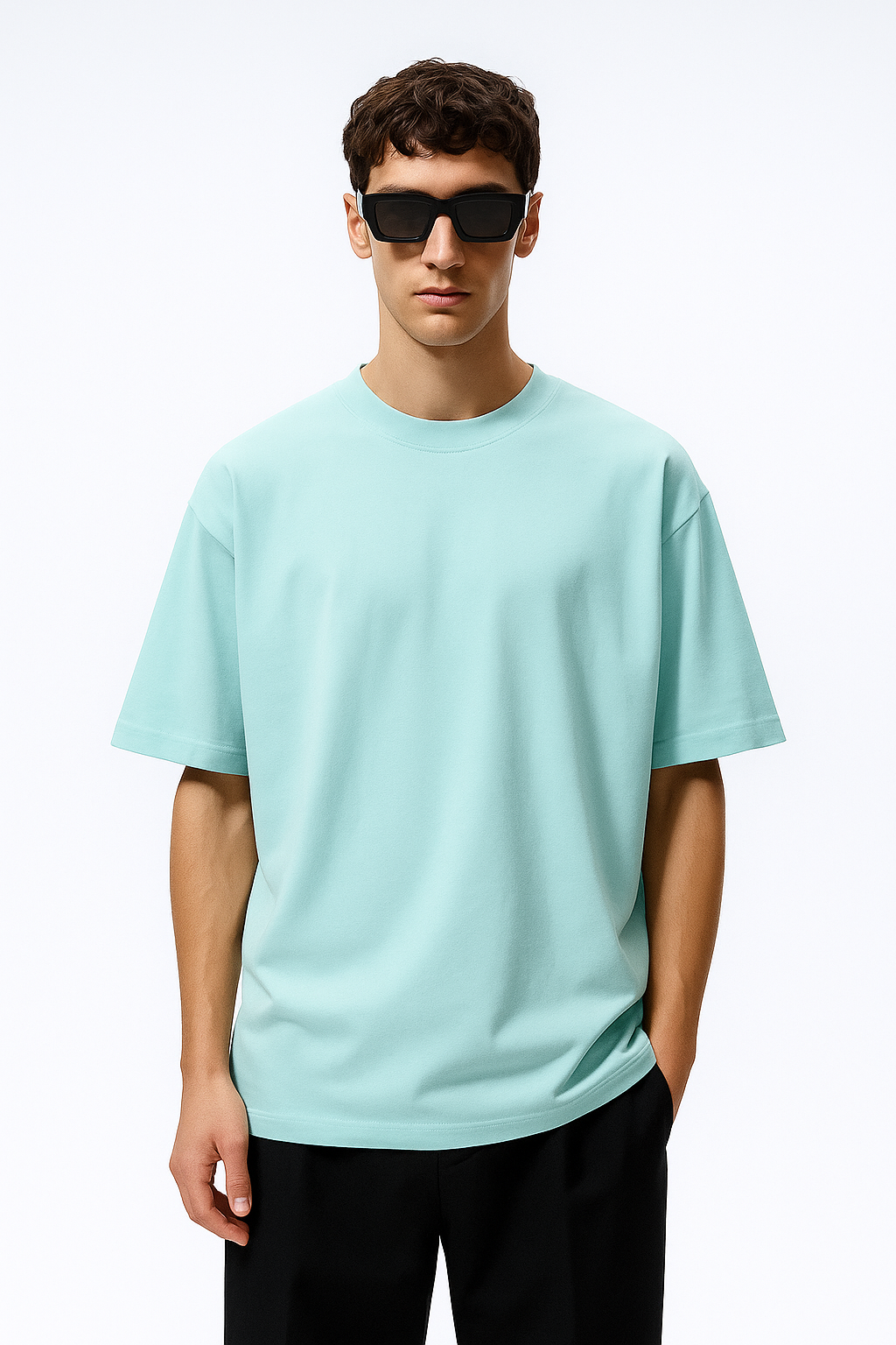 Basic Oversized T-shirt for Men: Mint Blue