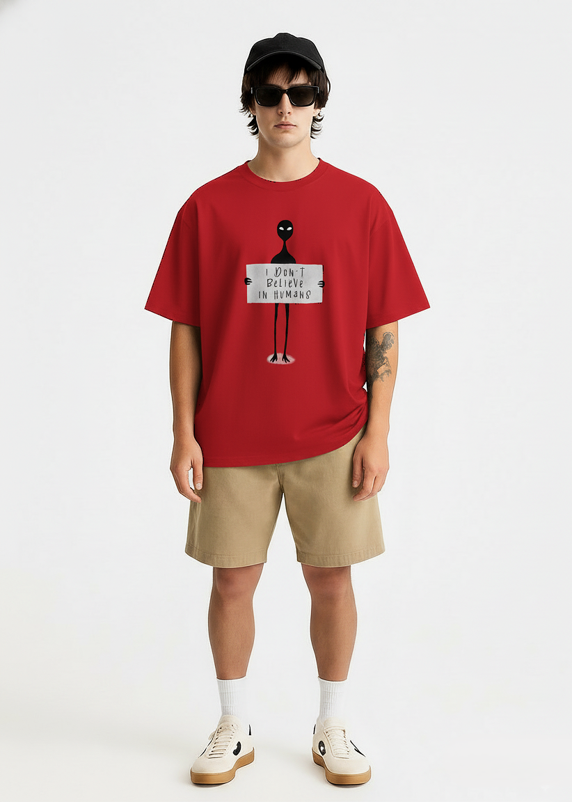 I Don't Believe in Humans: ALIEN & SPACE- Unisex Oversized T-Shirts