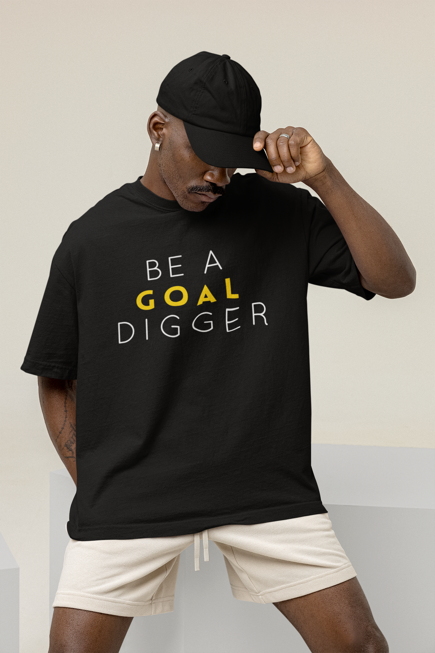 Be a Goal Digger: Oversized T-Shirts BLACK
