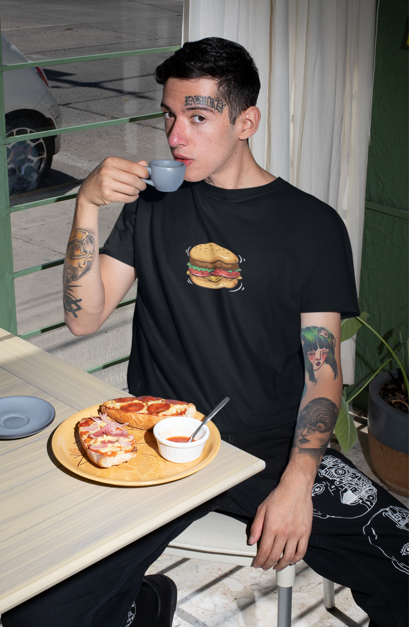 Burger: Foodie - Half Sleeve T-shirts Black
