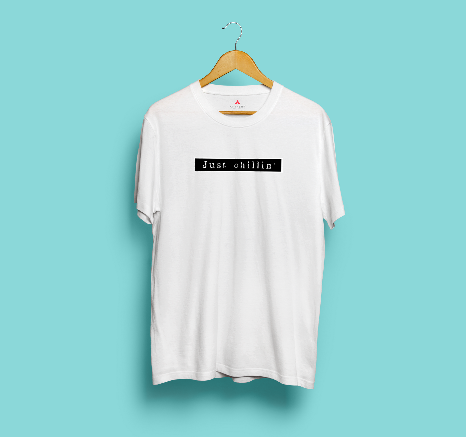 "JUST CHILLIN' " HALF-SLEEVE T-SHIRT'S WHITE