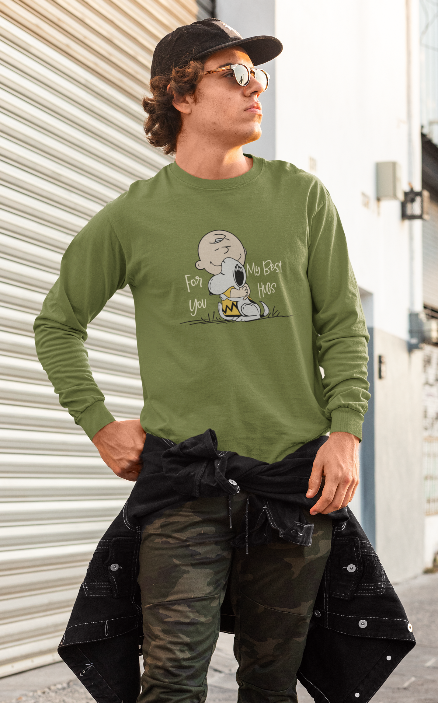 Snoopy - My Best Hugs : The Peanuts Winter Sweatshirts