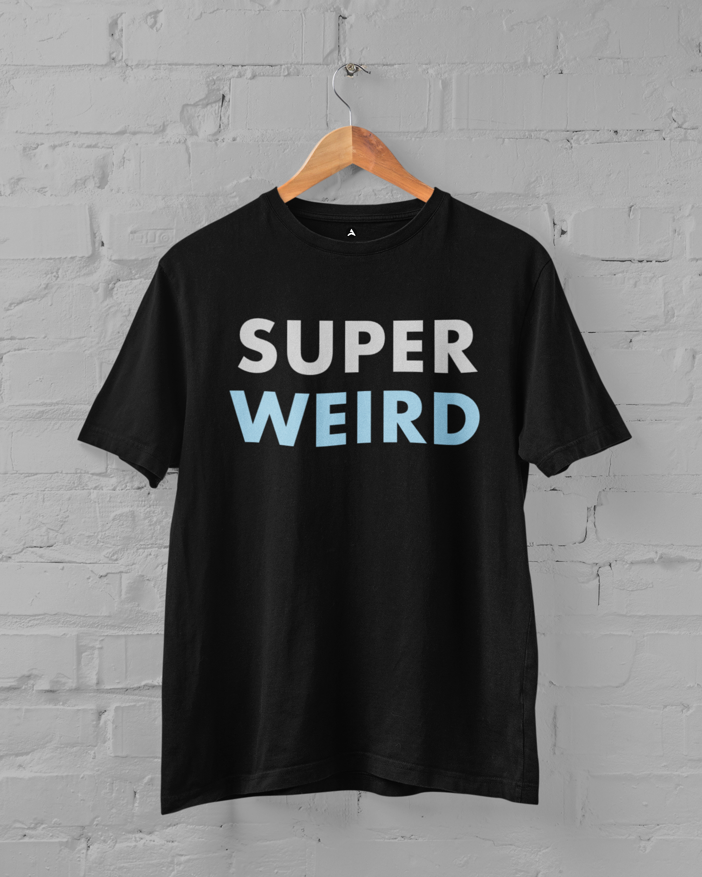 Super Weird: Oversized T-Shirts