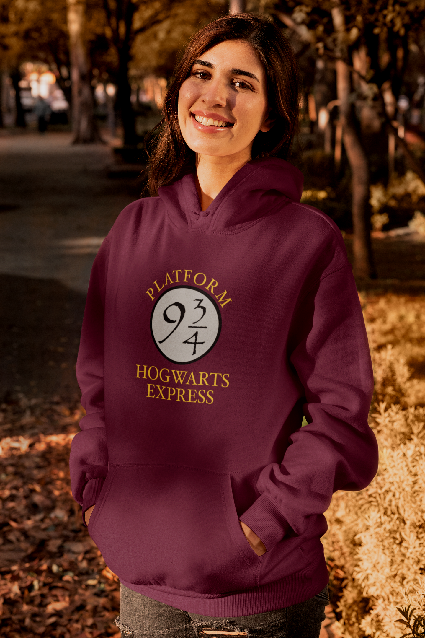 HOGWARTS EXPRESS : HARRY POTTER- WINTER HOODIES MAROON