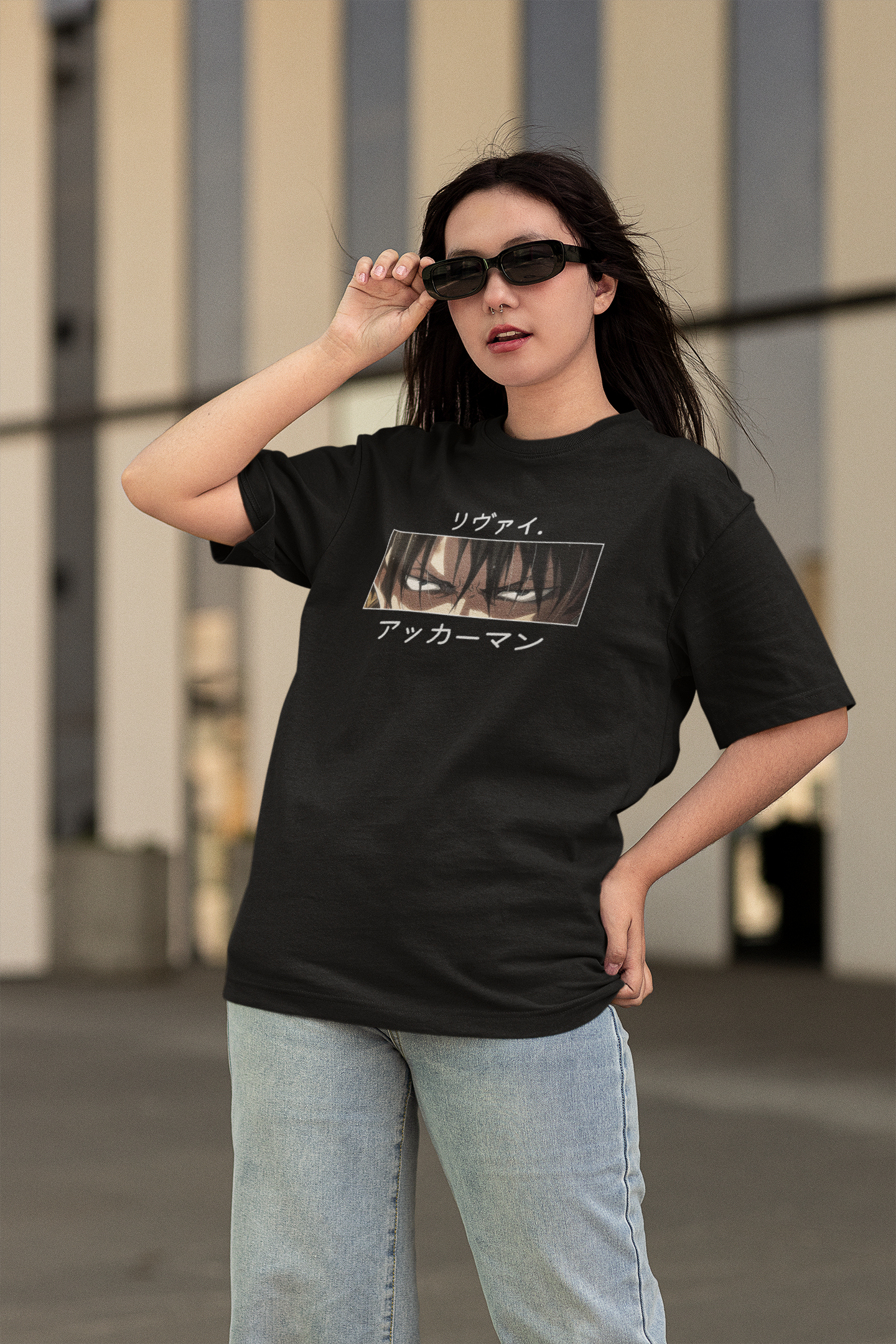 Levi Ackerman's Eyes- Attack on Titan: Anime- Regular Fit T-Shirts BLACK