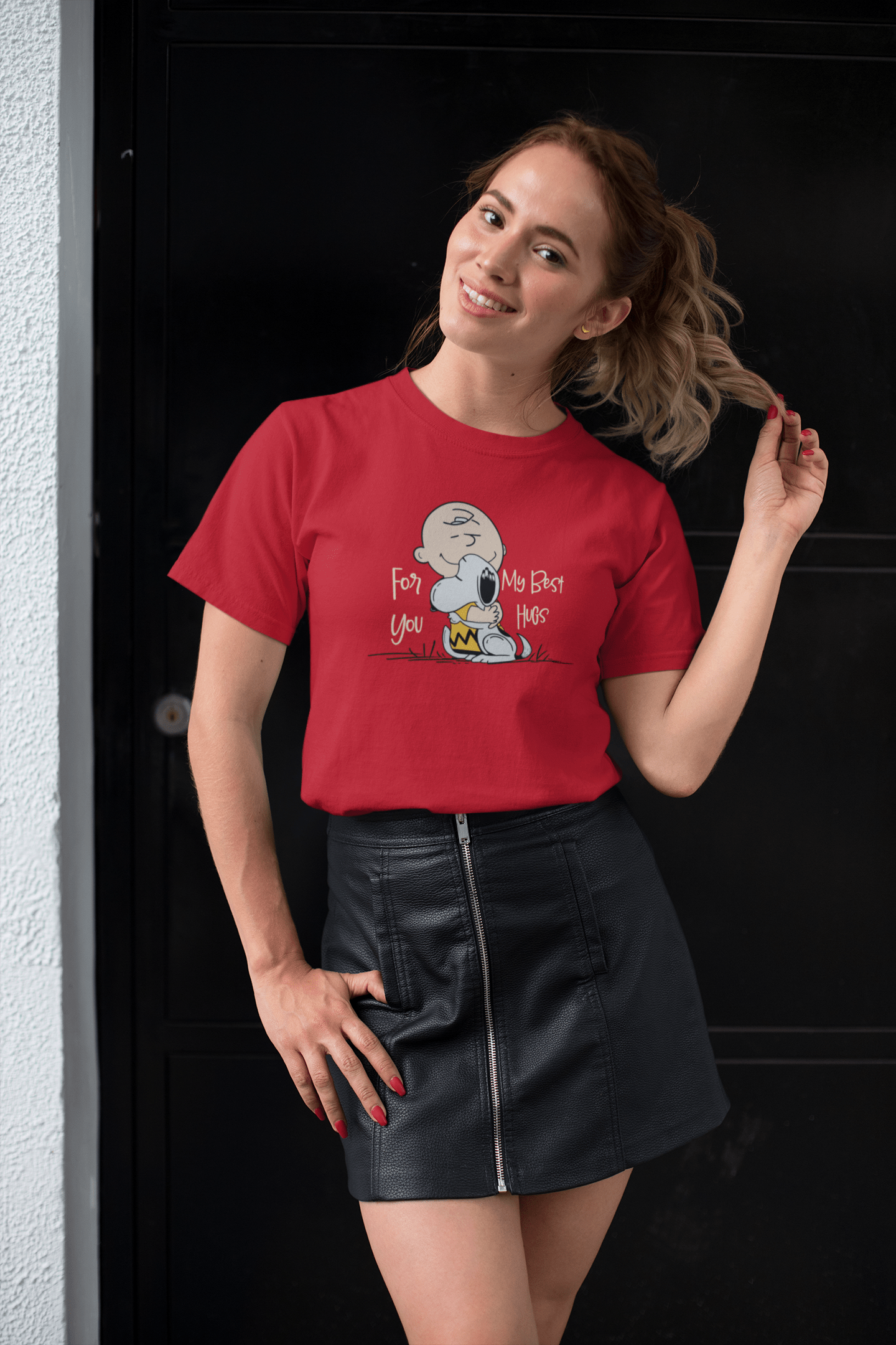 Snoopy- My Best Hugs: Regular Fit T-Shirts RED